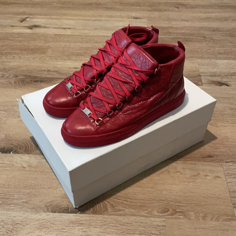 Balenciaga Arenas Red/Red